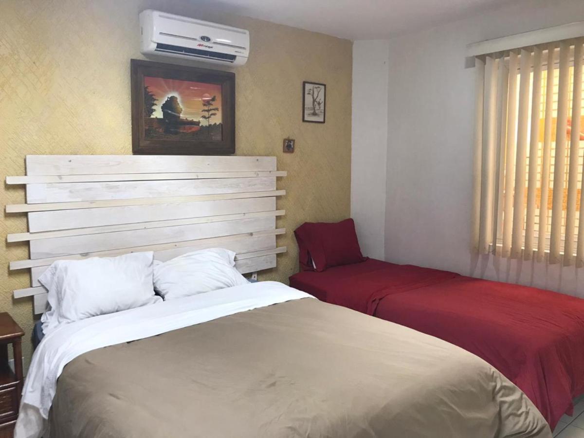 Hotel Casa D Miros Familias , Grupos Y Empresas Max 20 P à Guadalajara Extérieur photo