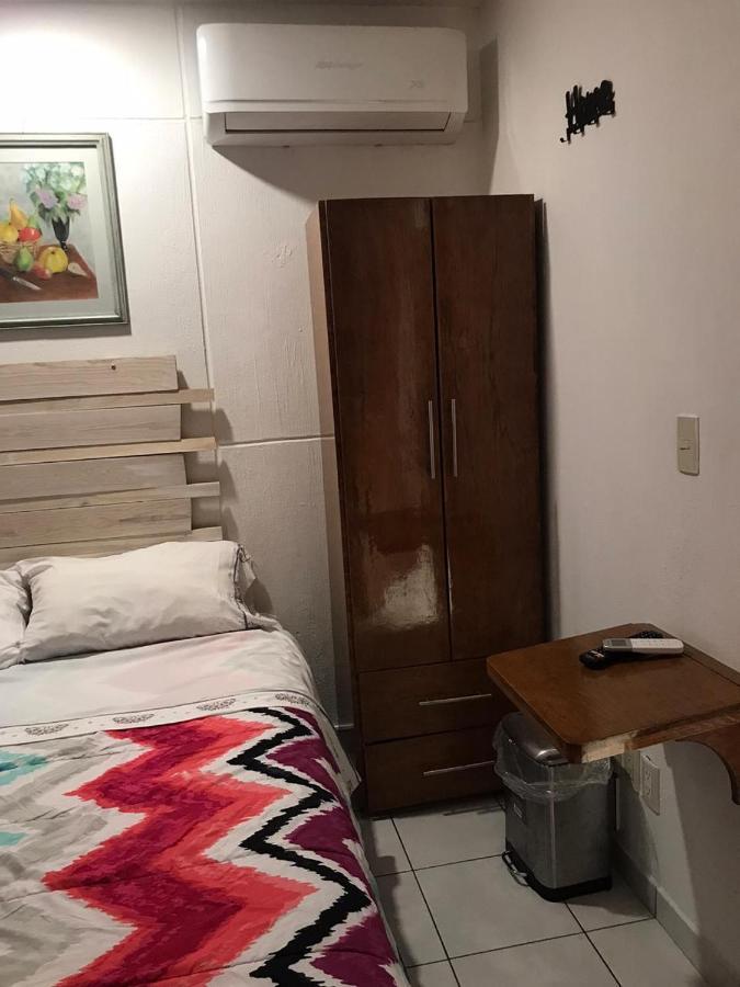 Hotel Casa D Miros Familias , Grupos Y Empresas Max 20 P à Guadalajara Extérieur photo