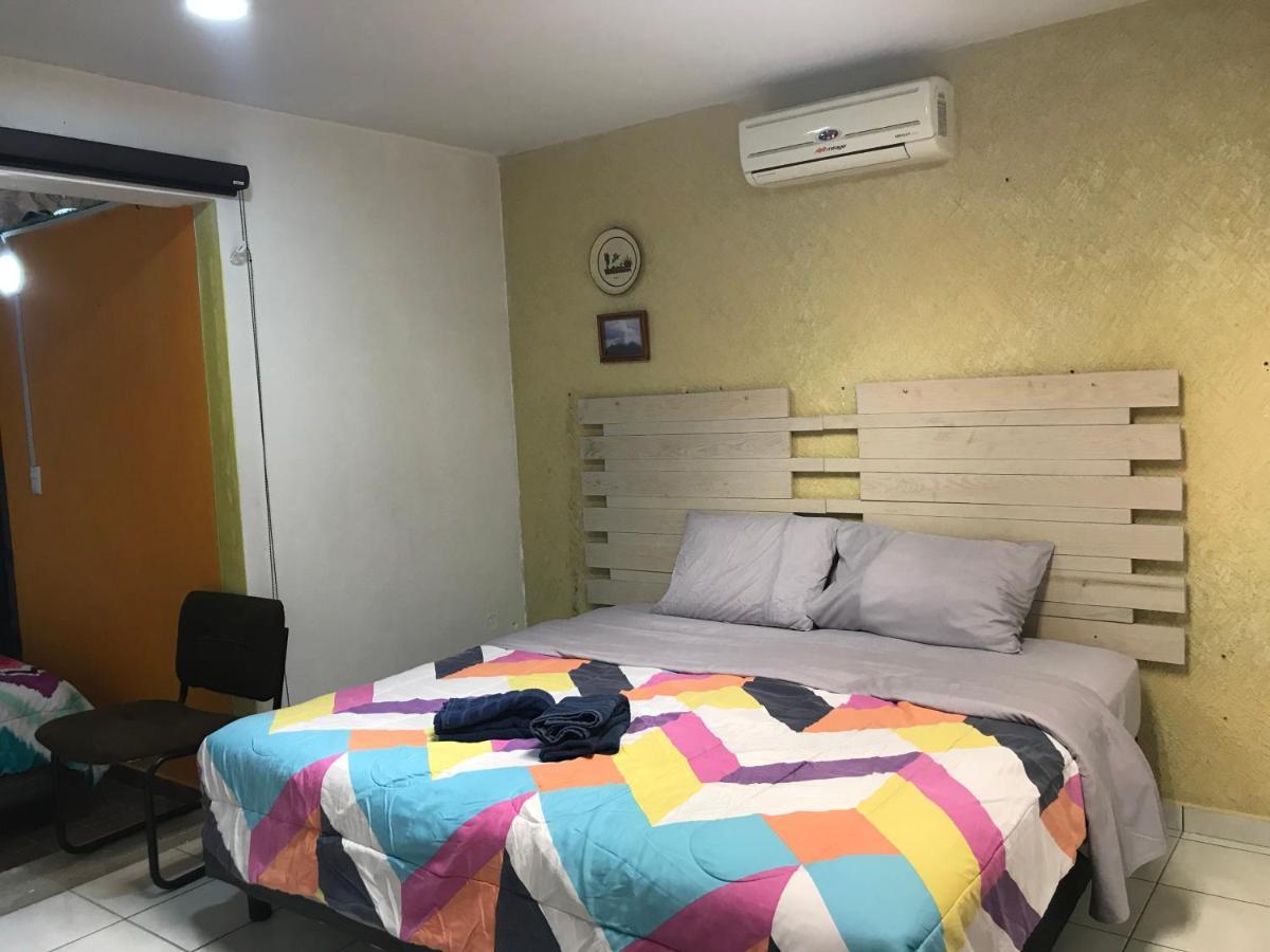 Hotel Casa D Miros Familias , Grupos Y Empresas Max 20 P à Guadalajara Extérieur photo