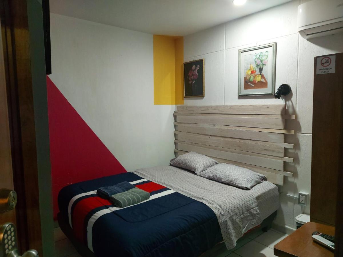 Hotel Casa D Miros Familias , Grupos Y Empresas Max 20 P à Guadalajara Extérieur photo