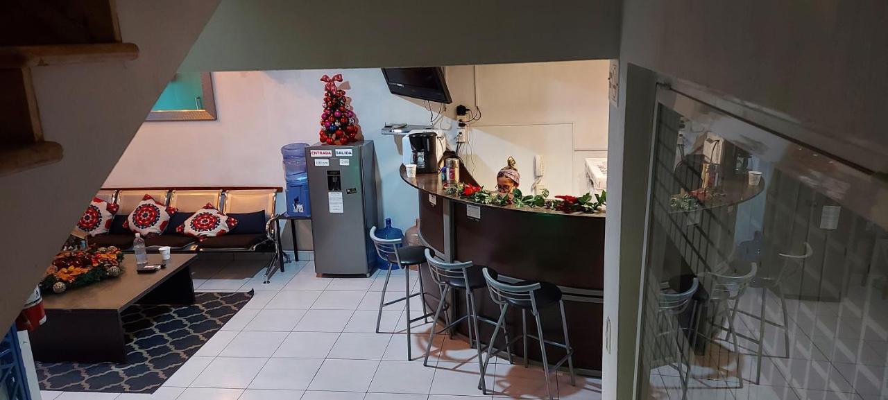 Hotel Casa D Miros Familias , Grupos Y Empresas Max 20 P à Guadalajara Extérieur photo